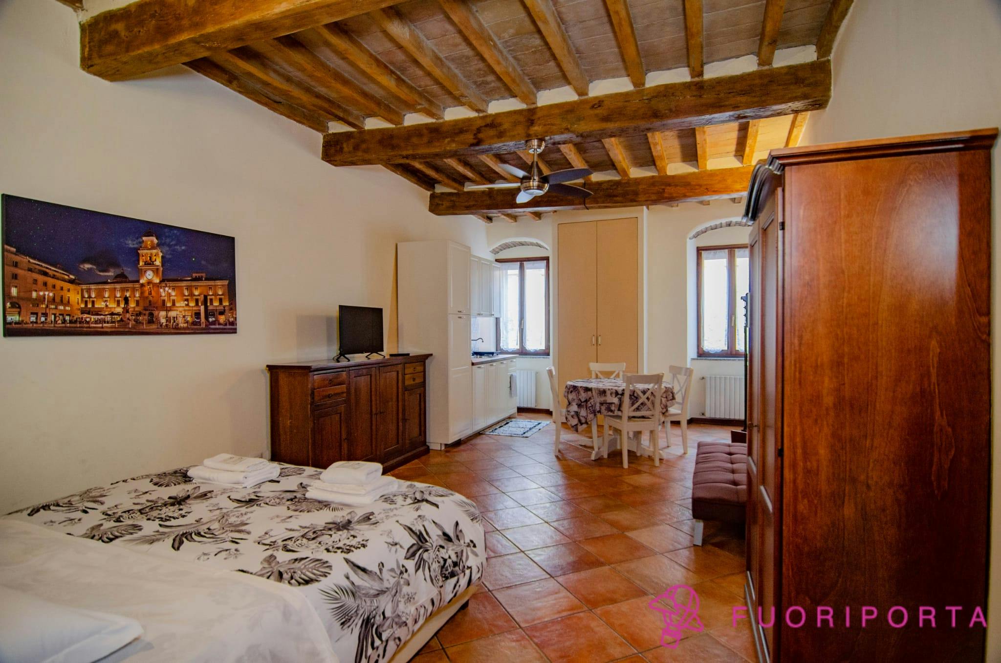 Studio for rent for €900 per month in Parma, Borgo delle Colonne