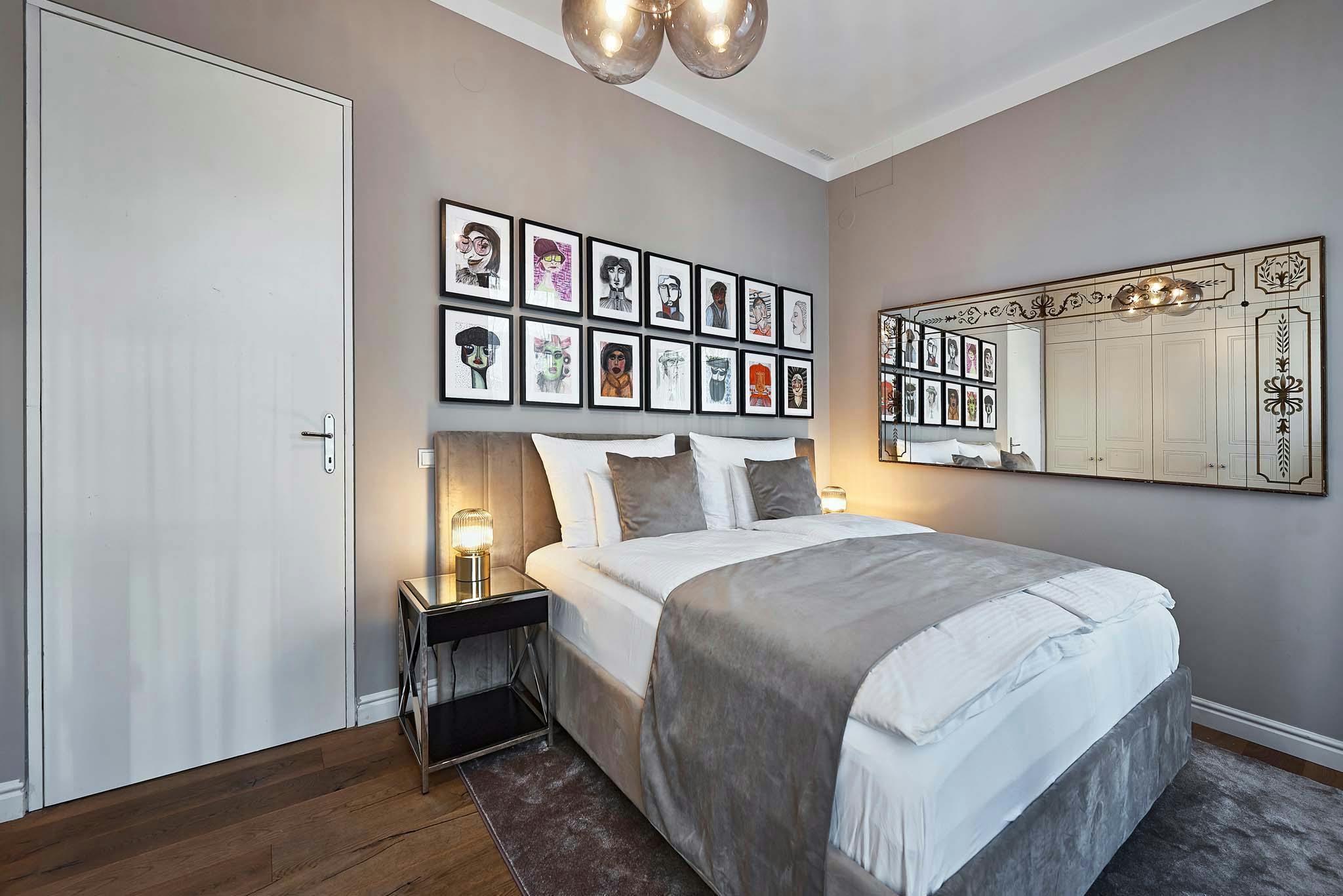 preview gallery tile