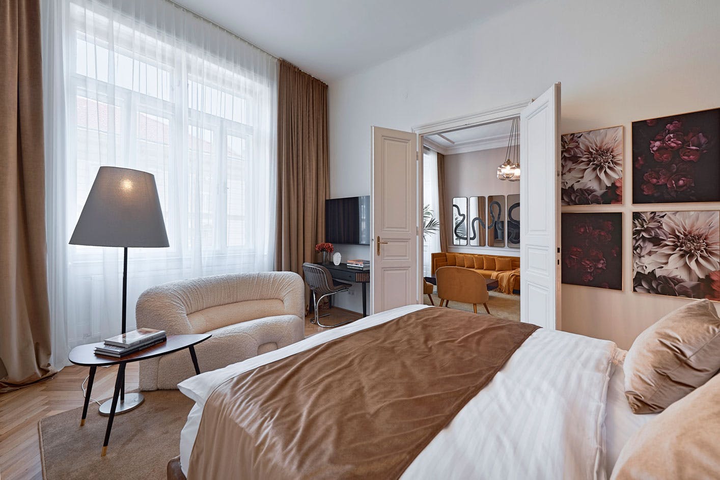 preview gallery tile