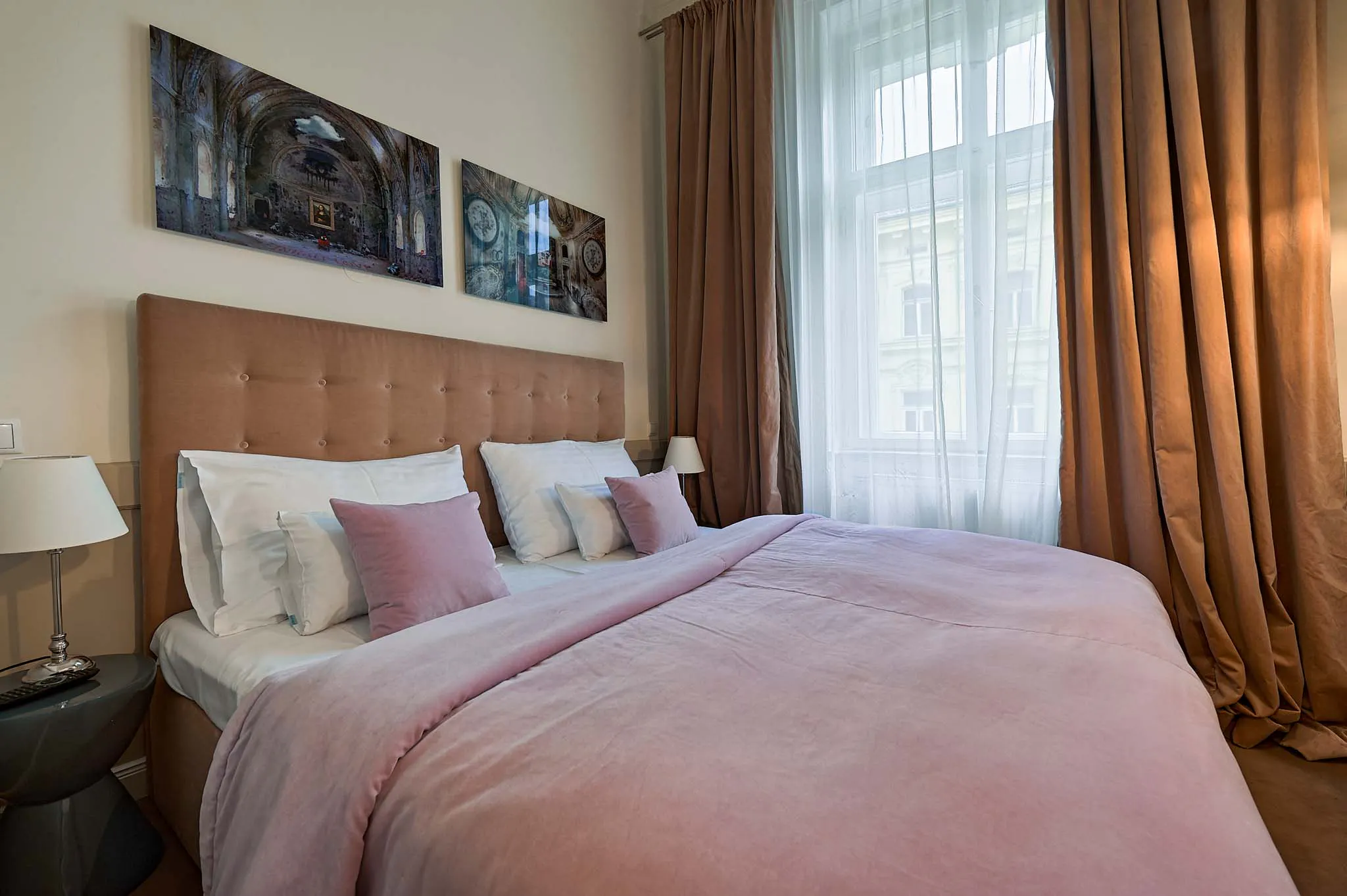 2-Bedroom Apartment in Garnisongasse, Vienna (1593351) ROOM 1