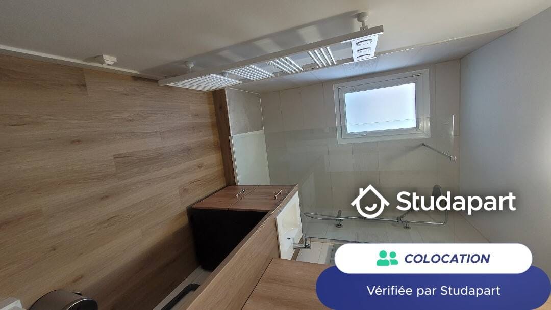Private room for rent on Rue Sonia Delaunay, Vannes - Prikaz 6