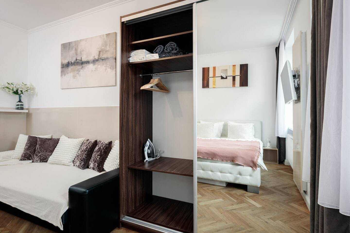 preview gallery tile