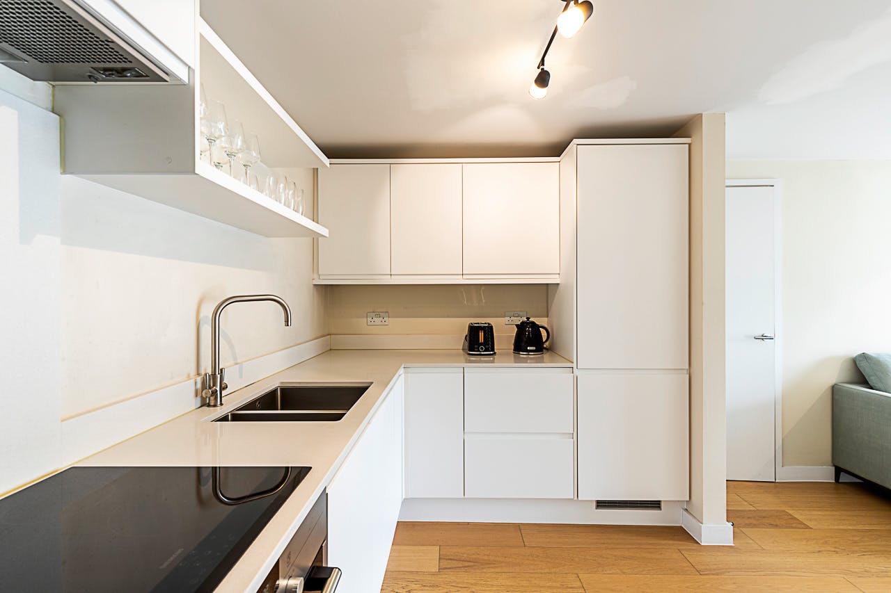 Apartment London, 2 beds — photo 10
