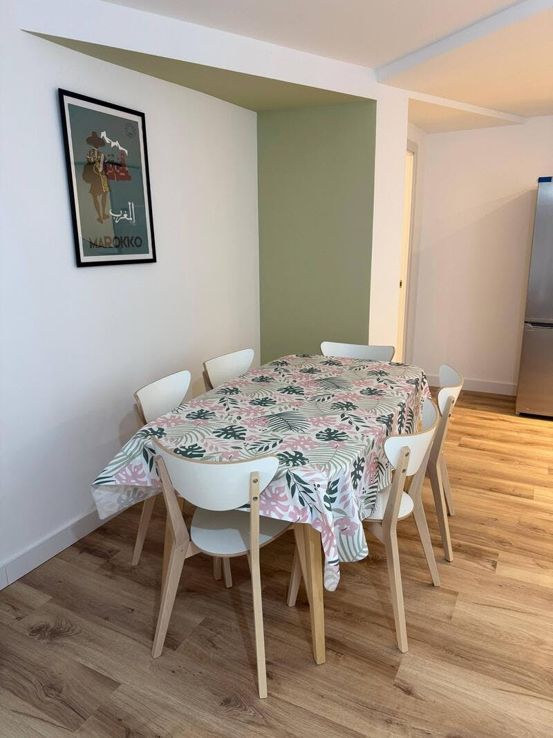Single room Alicante, 1 bed, 12m² — photo 3