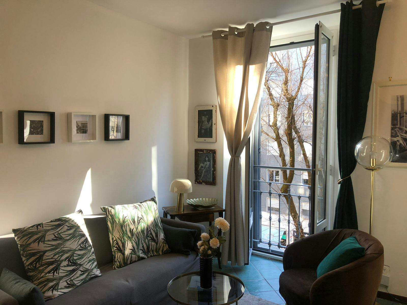 preview gallery tile