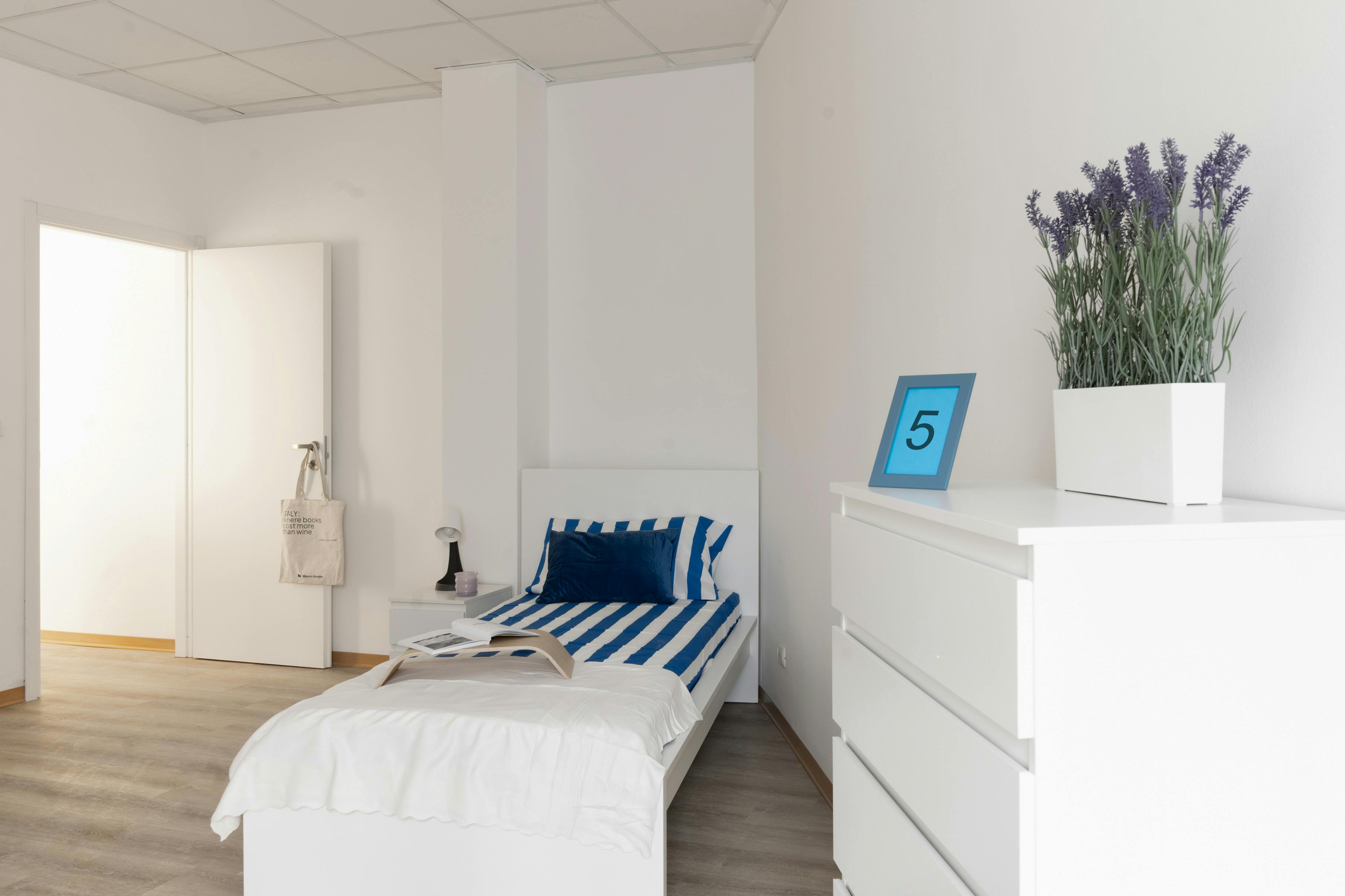 Single room Turin, 1 bed, 10m² — photo 4
