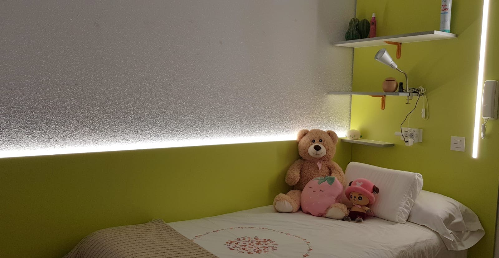 preview gallery tile