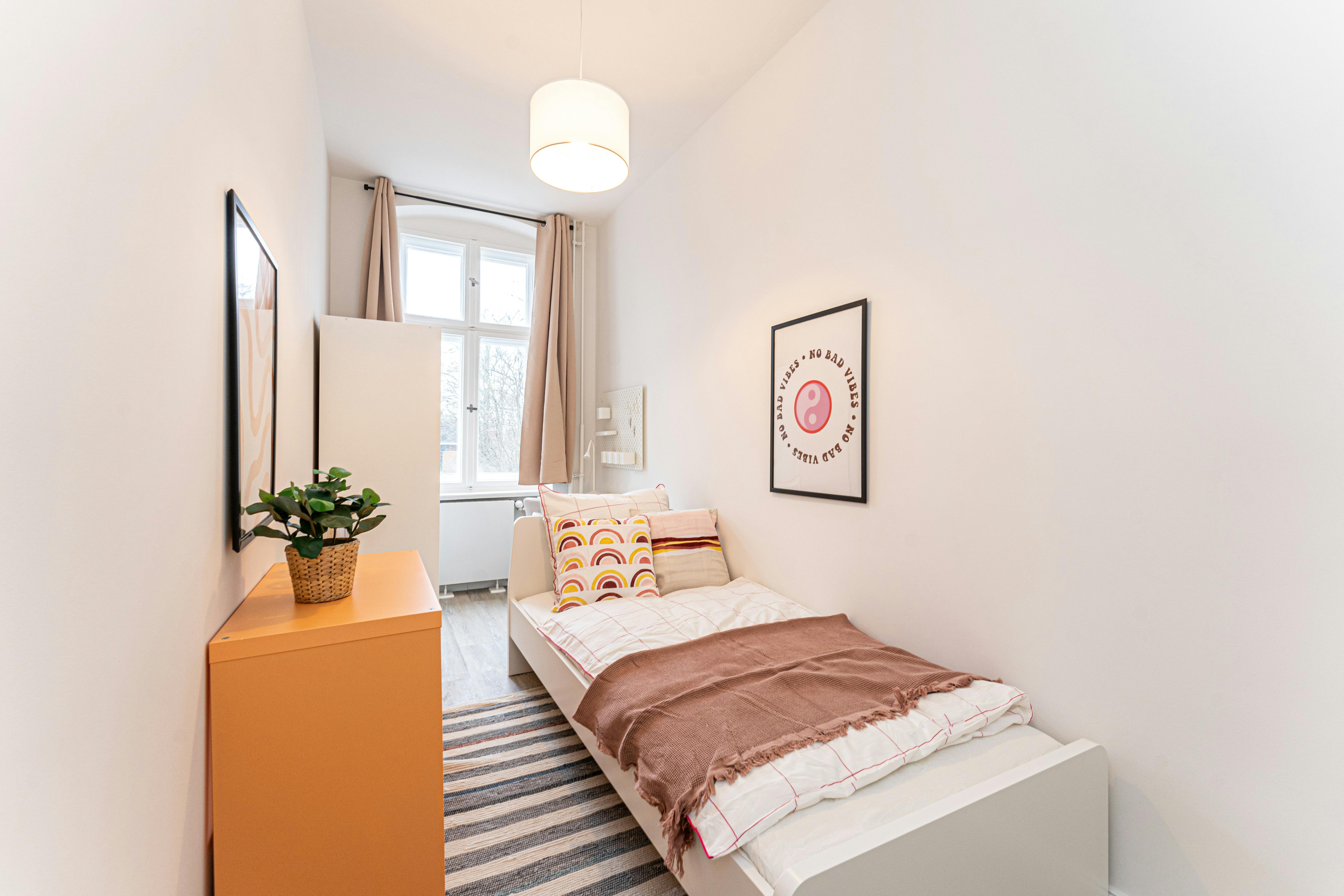 Oderstraße, Berlin preview