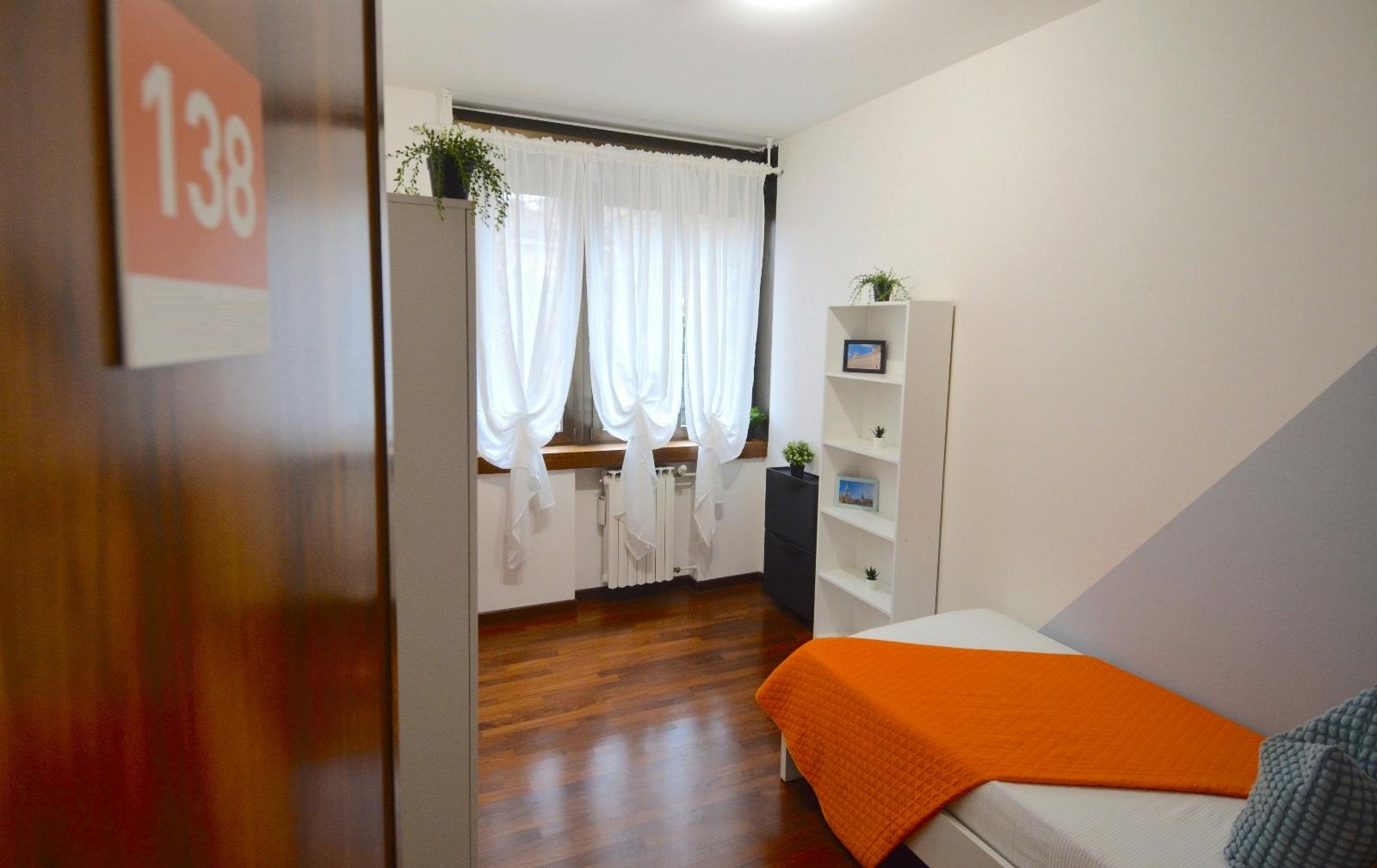 Via Pietro Giardini, Modena preview