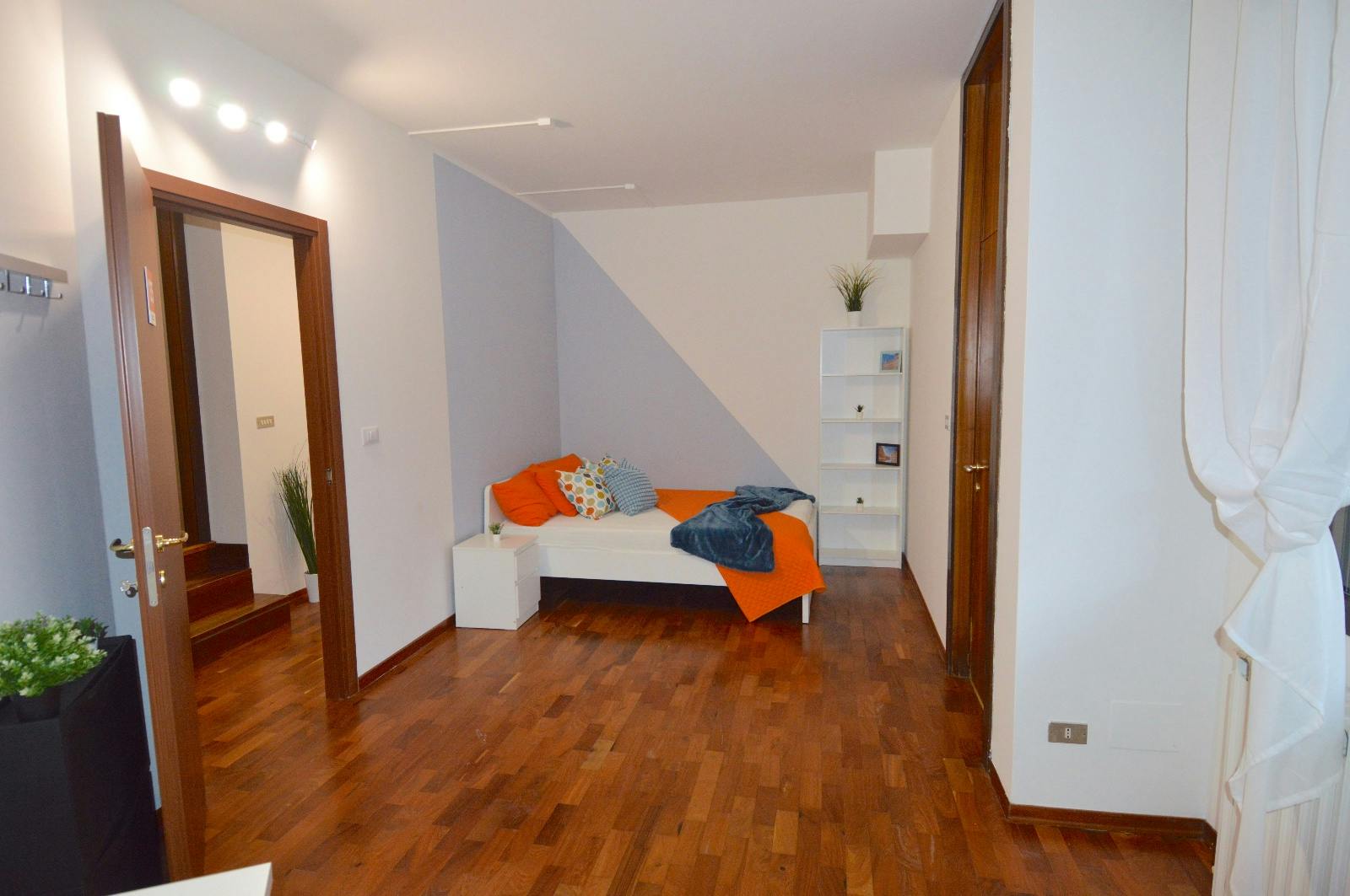 Via Pietro Giardini, Modena preview