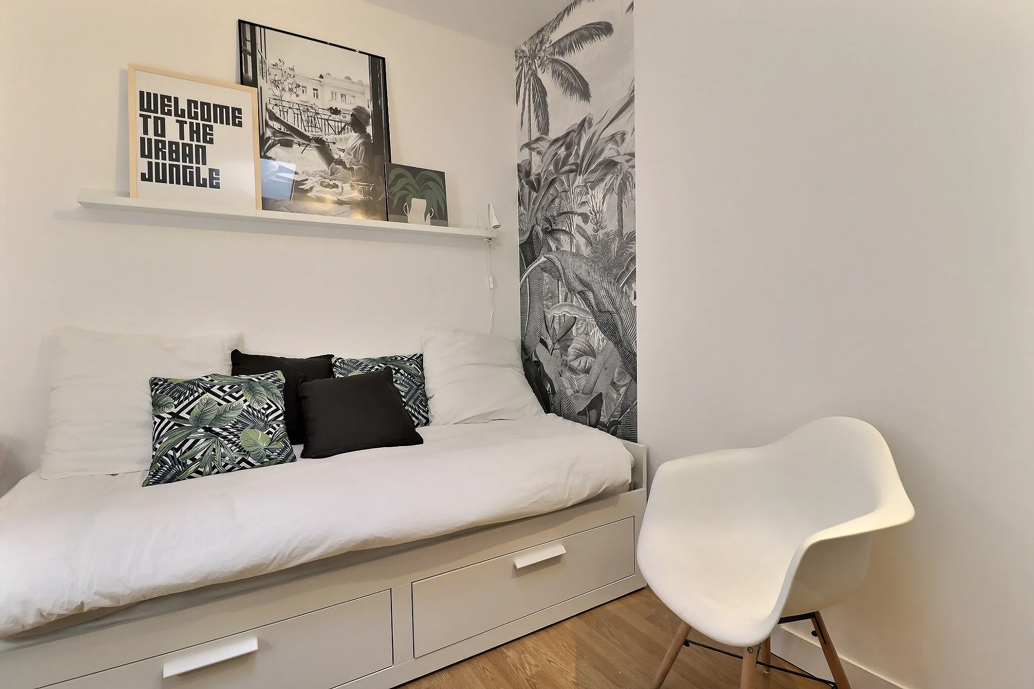 Apartment in Rue Gustave Zédé, Paris (1594121) ROOM 2