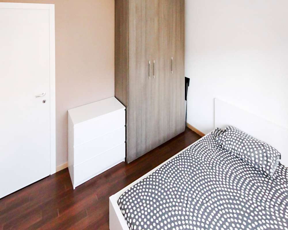 Via Giuseppe Bruschetti, Milan