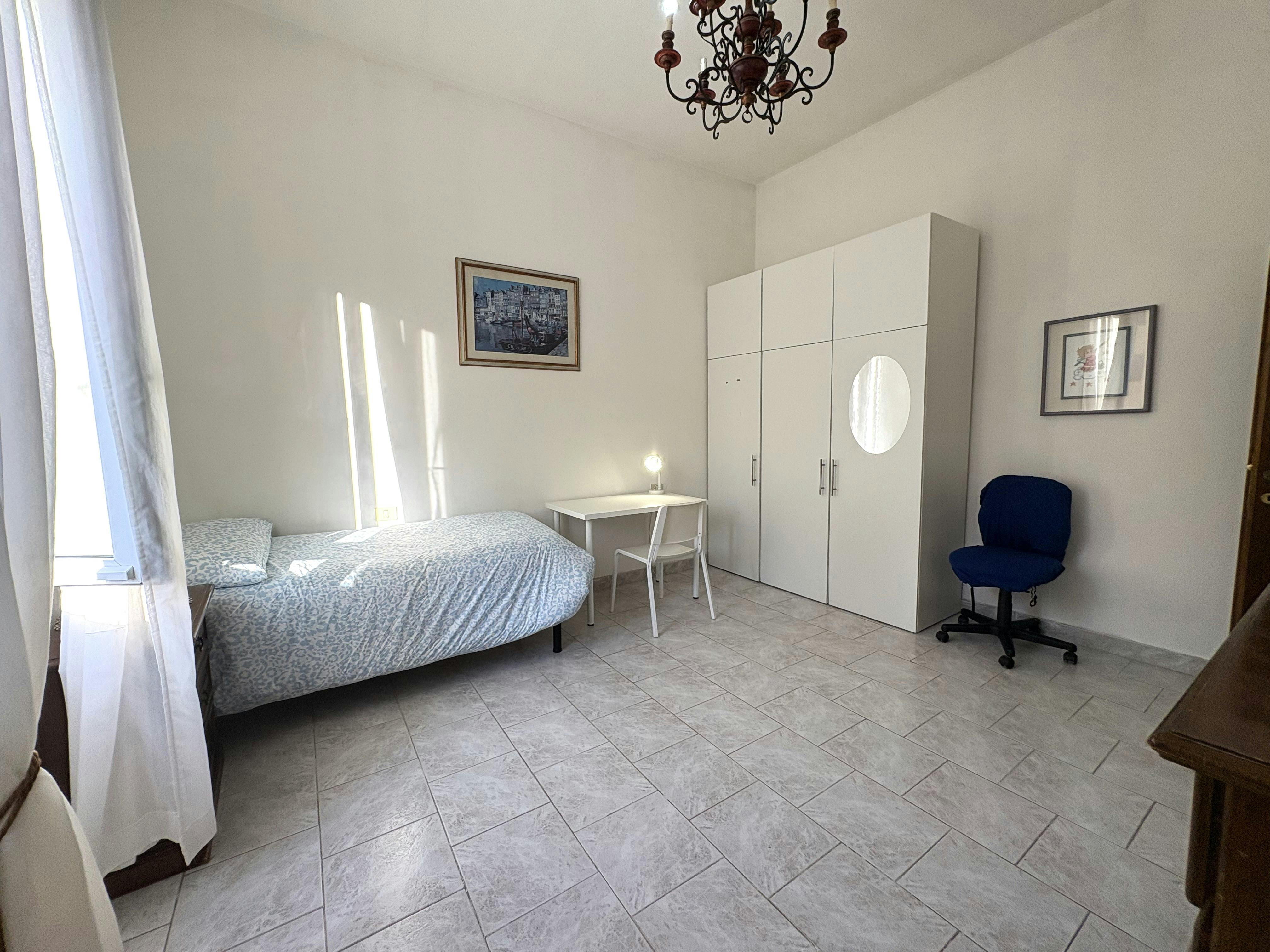 Private room for rent for €580 per month in Florence, Via M. Roselli Cecconi