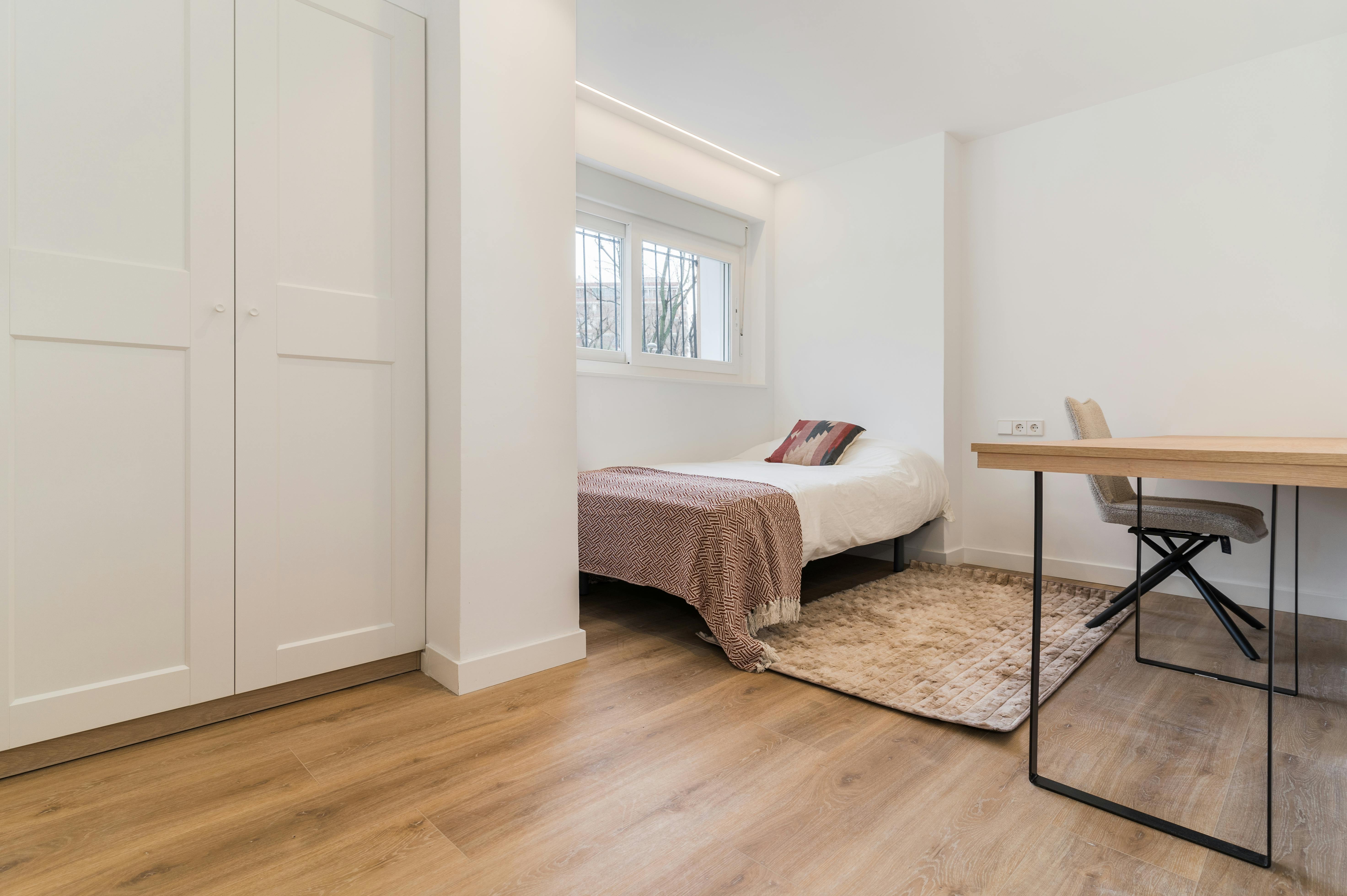 Apartment Móstoles, 1 bed, 10m² — photo 1