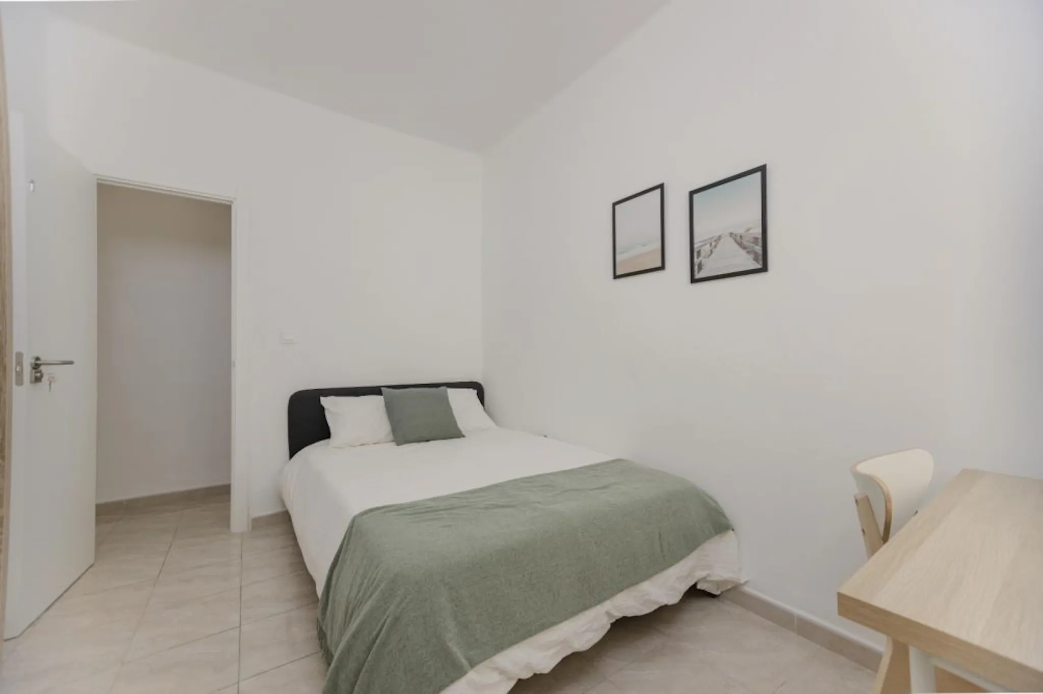 Carrer dels Sants Just i Pastor, Valencia preview