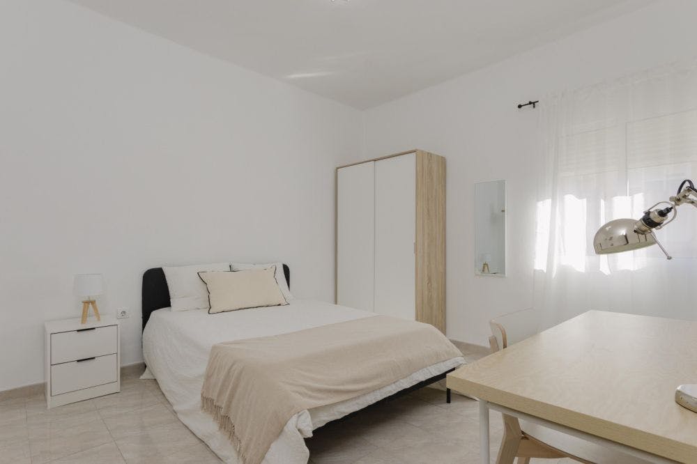 Carrer dels Sants Just i Pastor, Valencia preview