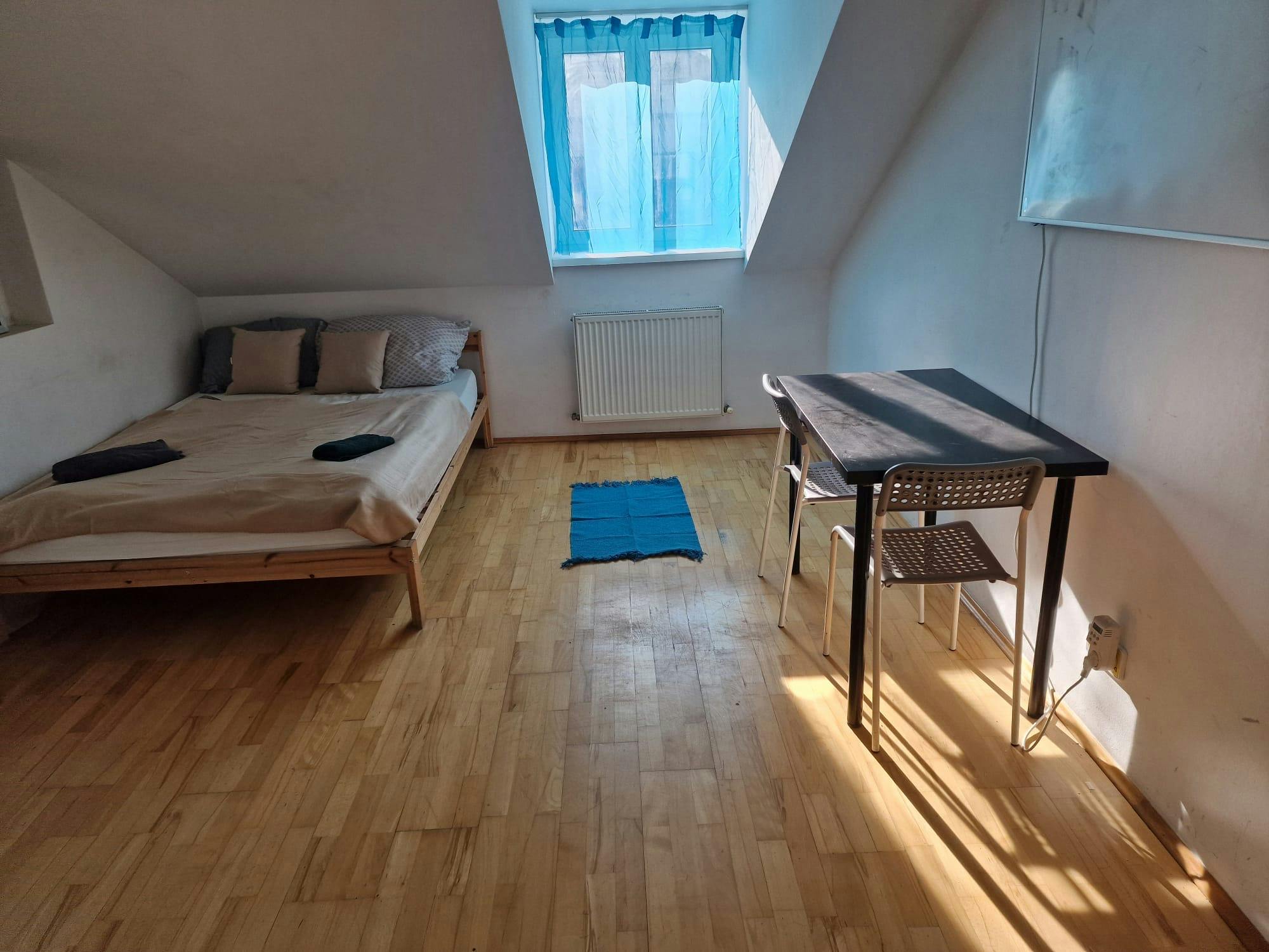 Cameră privată de închiriat pentru 550 EUR pe lună în Vienna, Argentinierstraße