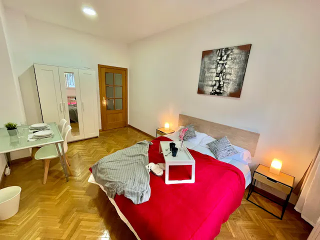Private room in Calle de Gabriel Usera, Madrid (1594476) room image 2