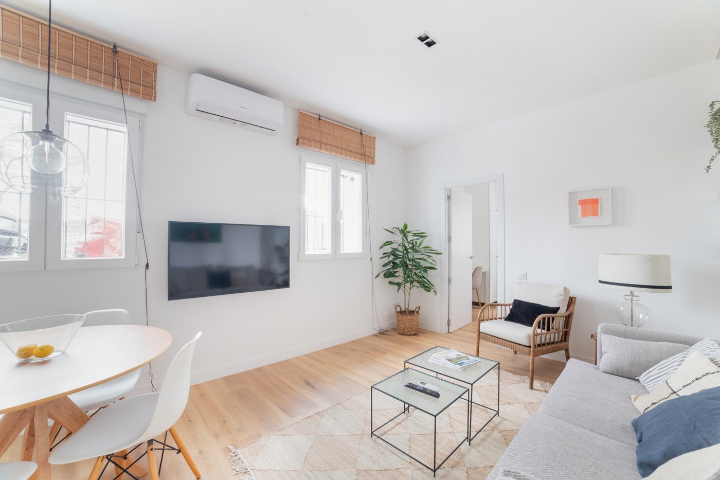 2-Bedroom Apartment in Calle Campillo, Madrid (1594690) ROOM