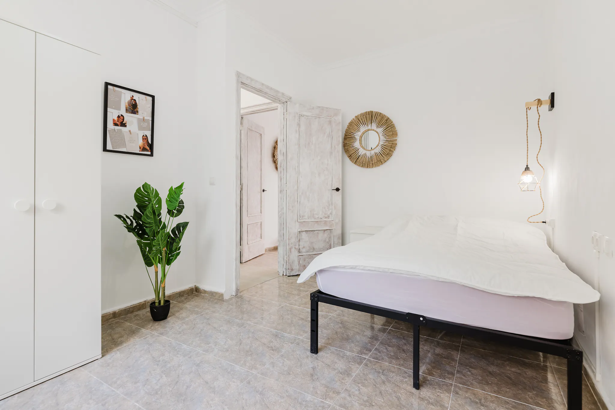 Carrer de la Indústria, Valencia preview