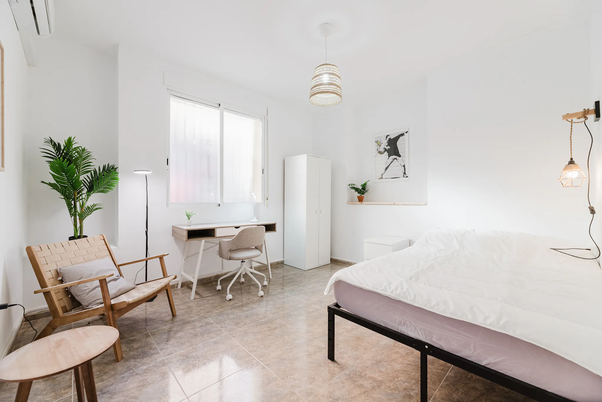 Carrer de la Indústria, Valencia preview