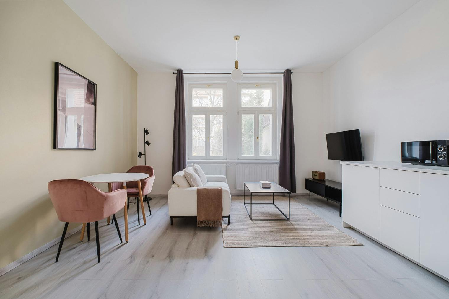 Rostovská, Hlavní město Praha preview