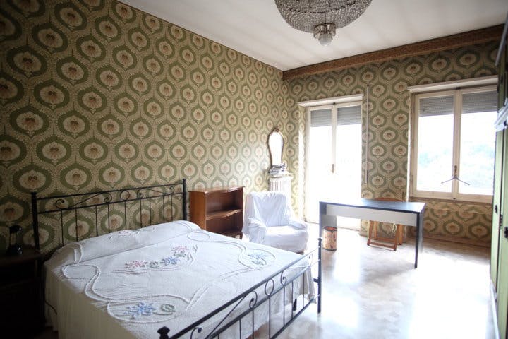 Private room for rent for €670 per month in Rome, Piazza San Giovanni Bosco