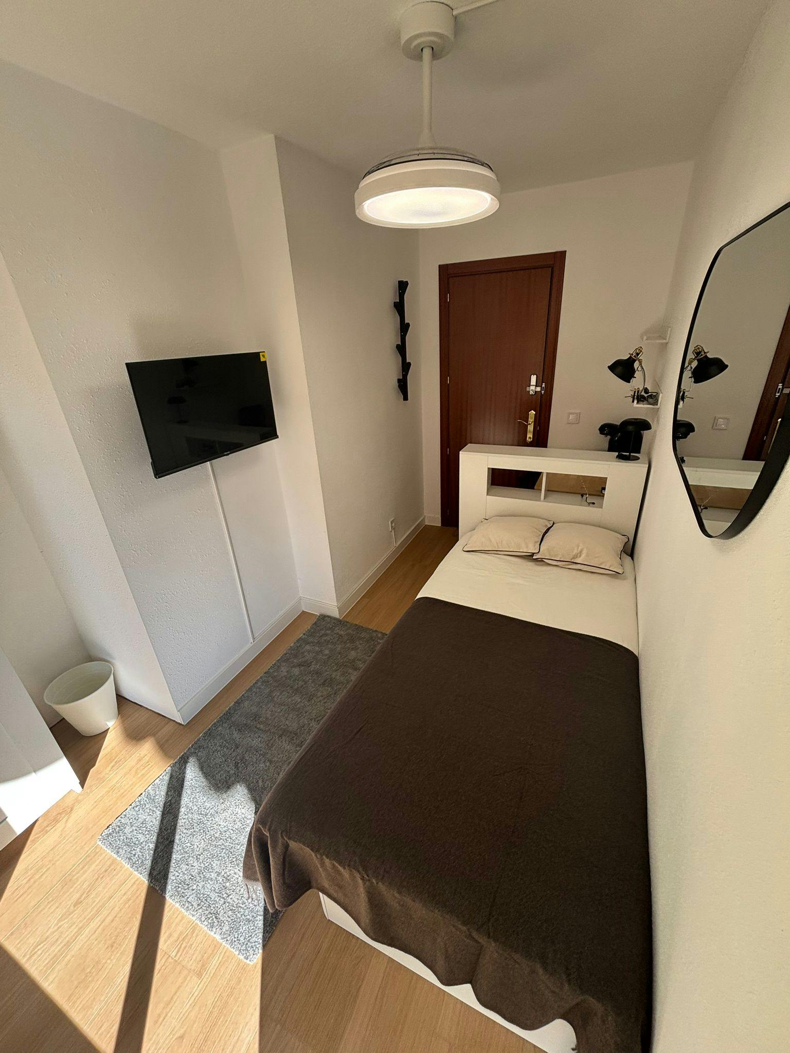 Single room Alicante (Alacant), 1 bed, 6m² — photo 5