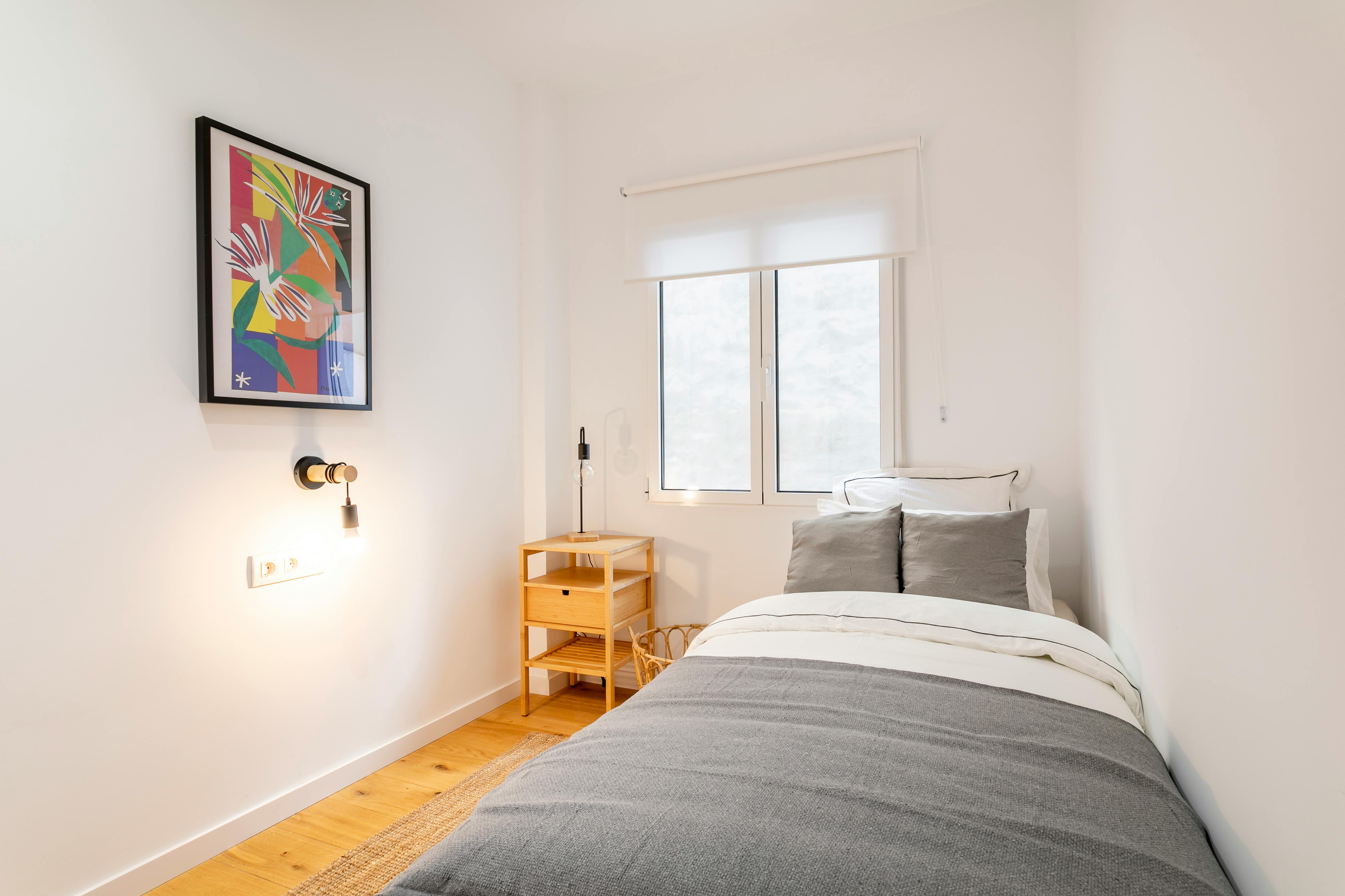 Private room for rent for €425 per month in Alicante, Avinguda General Marvá