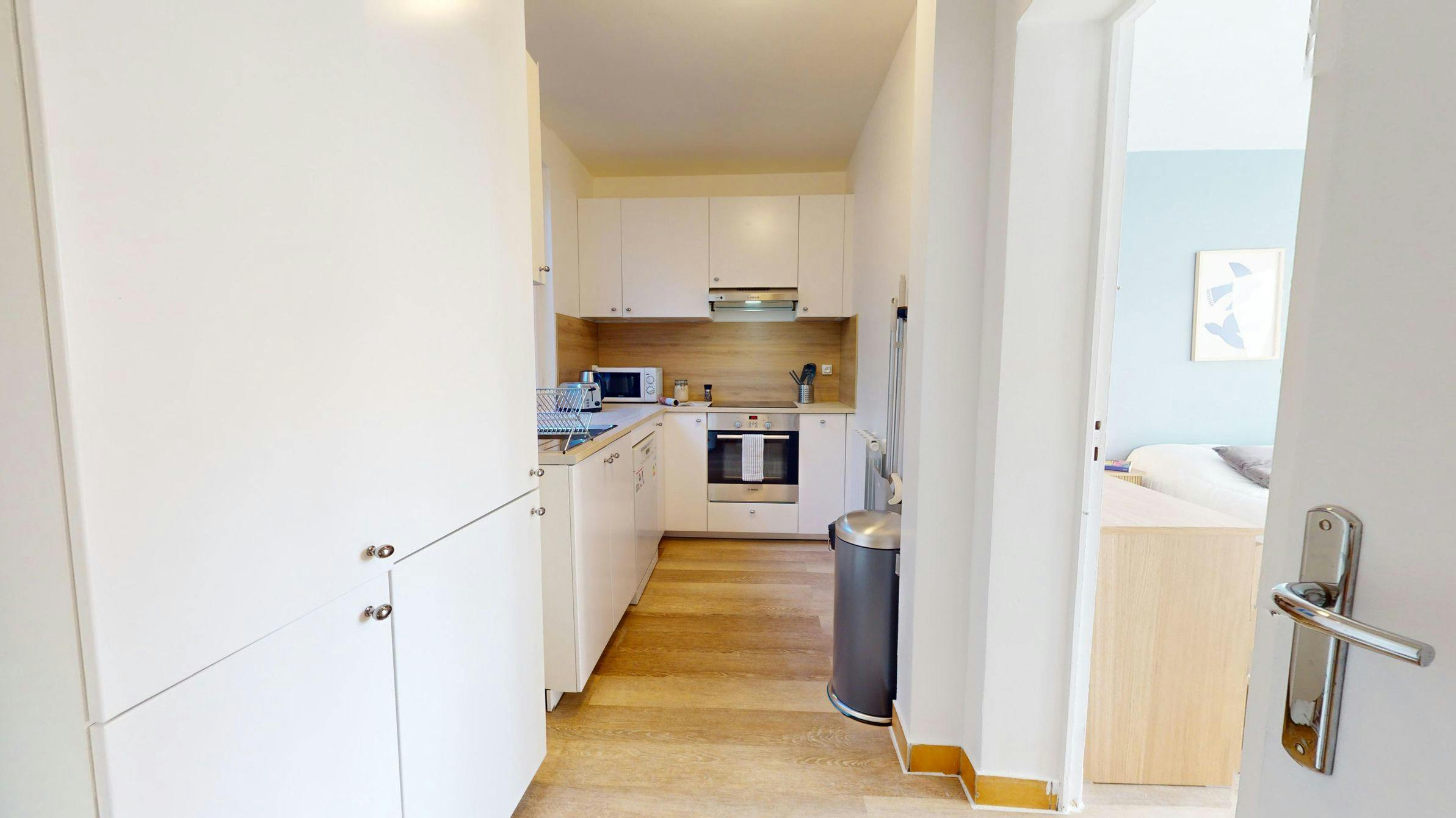 Apartment Paris, 1 bed, 12m² — photo 9