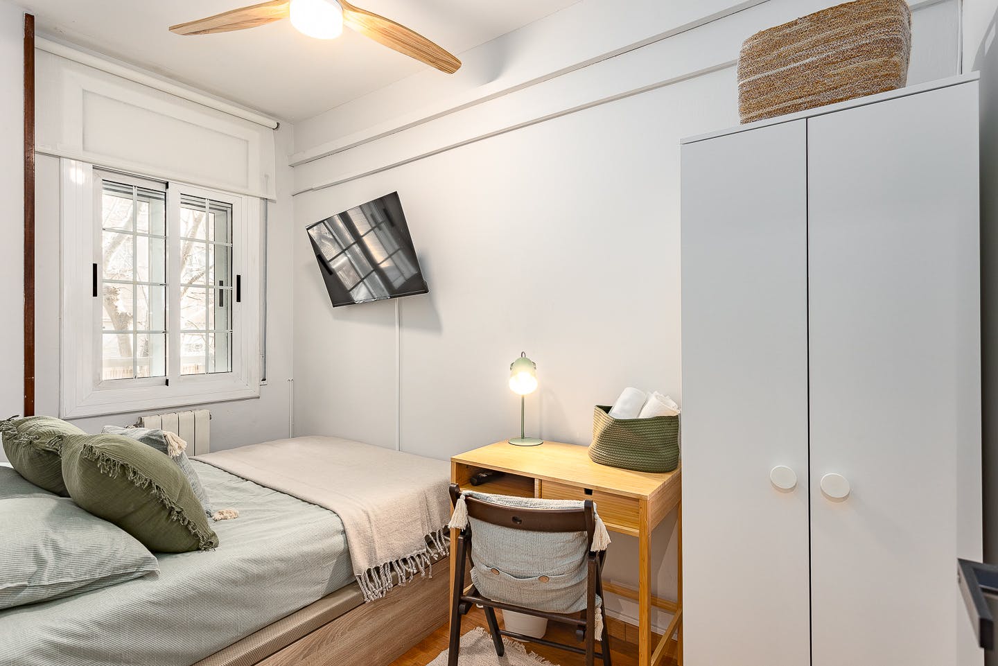 Travessera de les Corts, Barcelona Barcelona