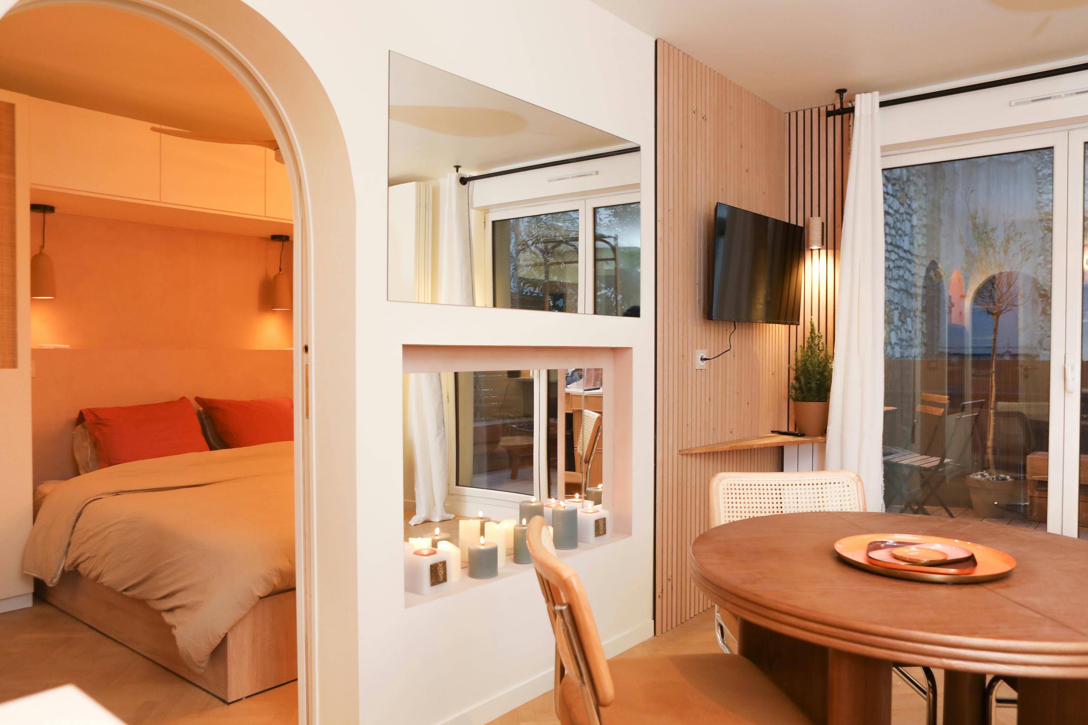 Apartment for rent for €2,626 per month in Paris, Rue de Boulainvilliers