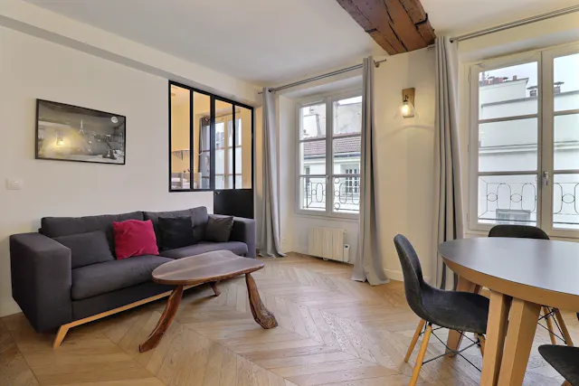 1-Bedroom Apartment in Rue de Turenne, Paris (1595363) room image 1