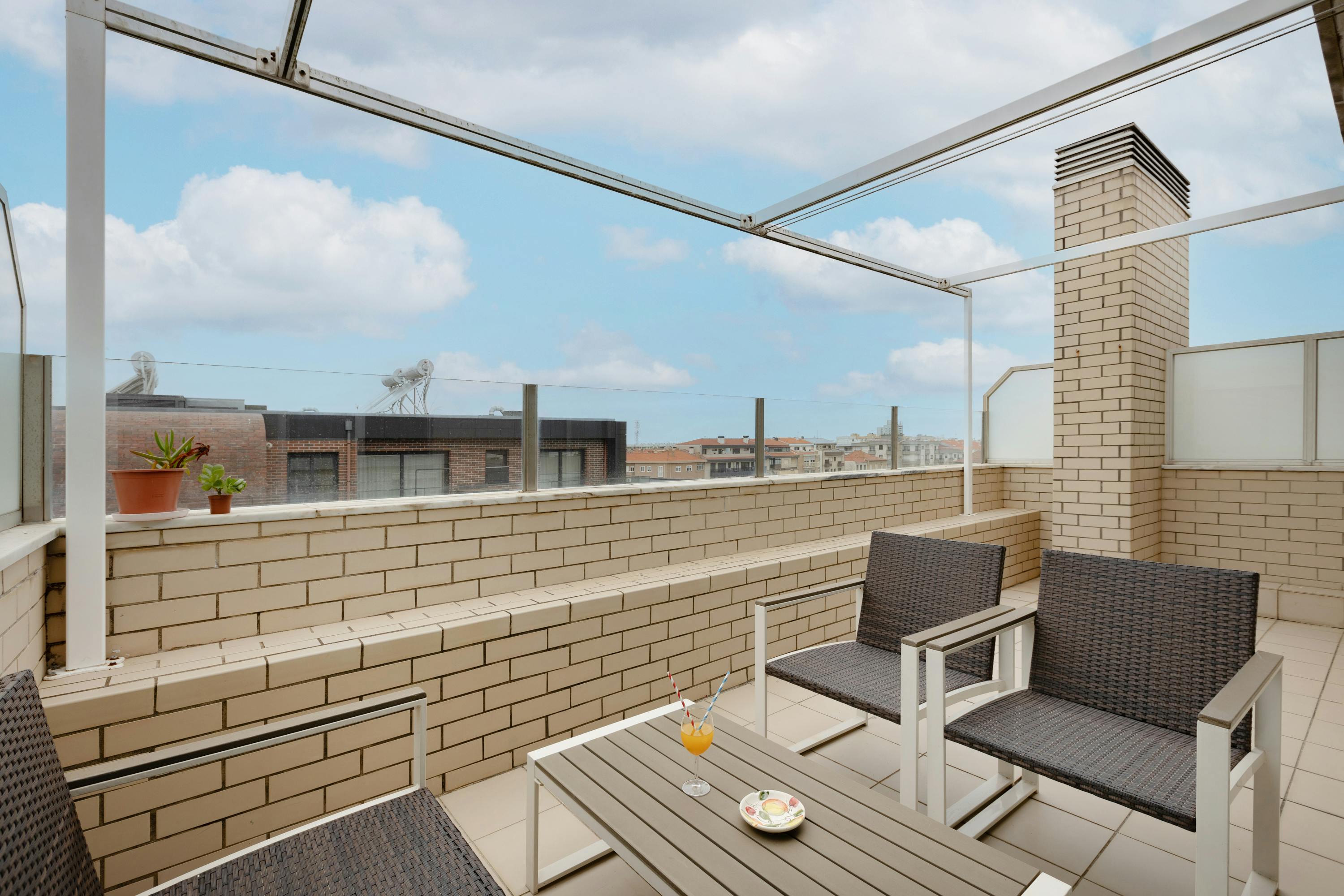 Lägenhet att hyra för 10 000 € i månaden i Espinho, Rua 20