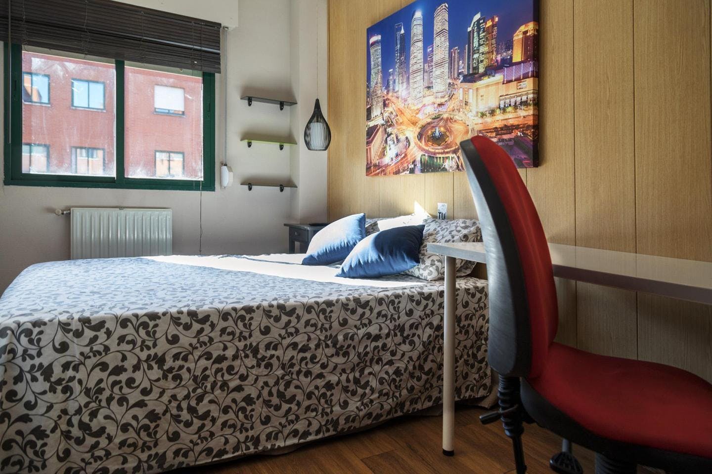 Private room for rent for €645 per month in Madrid, Avenida de los Poblados