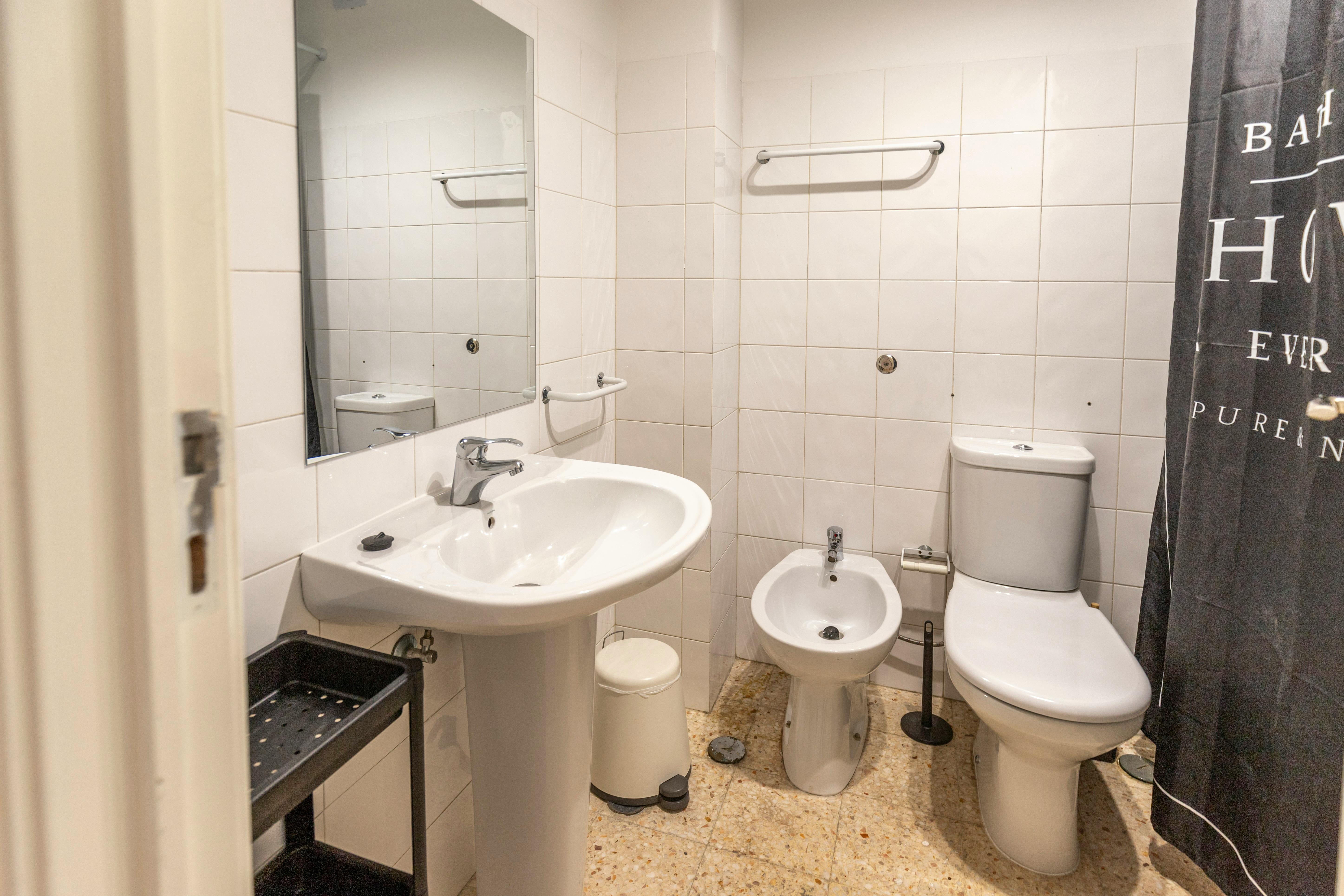Apartment Lisbon, 1 bed, 15m² — photo 8