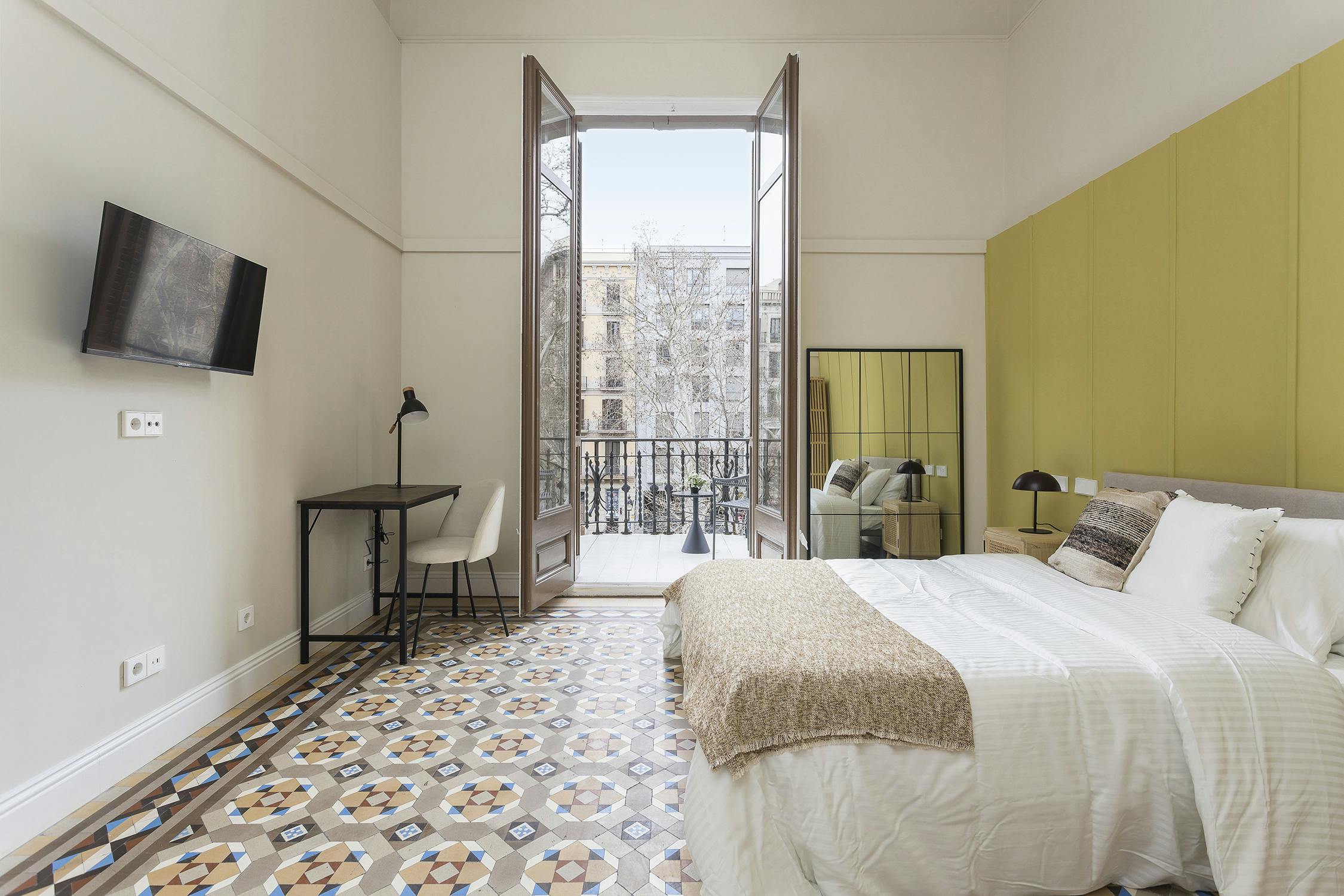 Gran Via de les Corts Catalanes, Barcelona preview