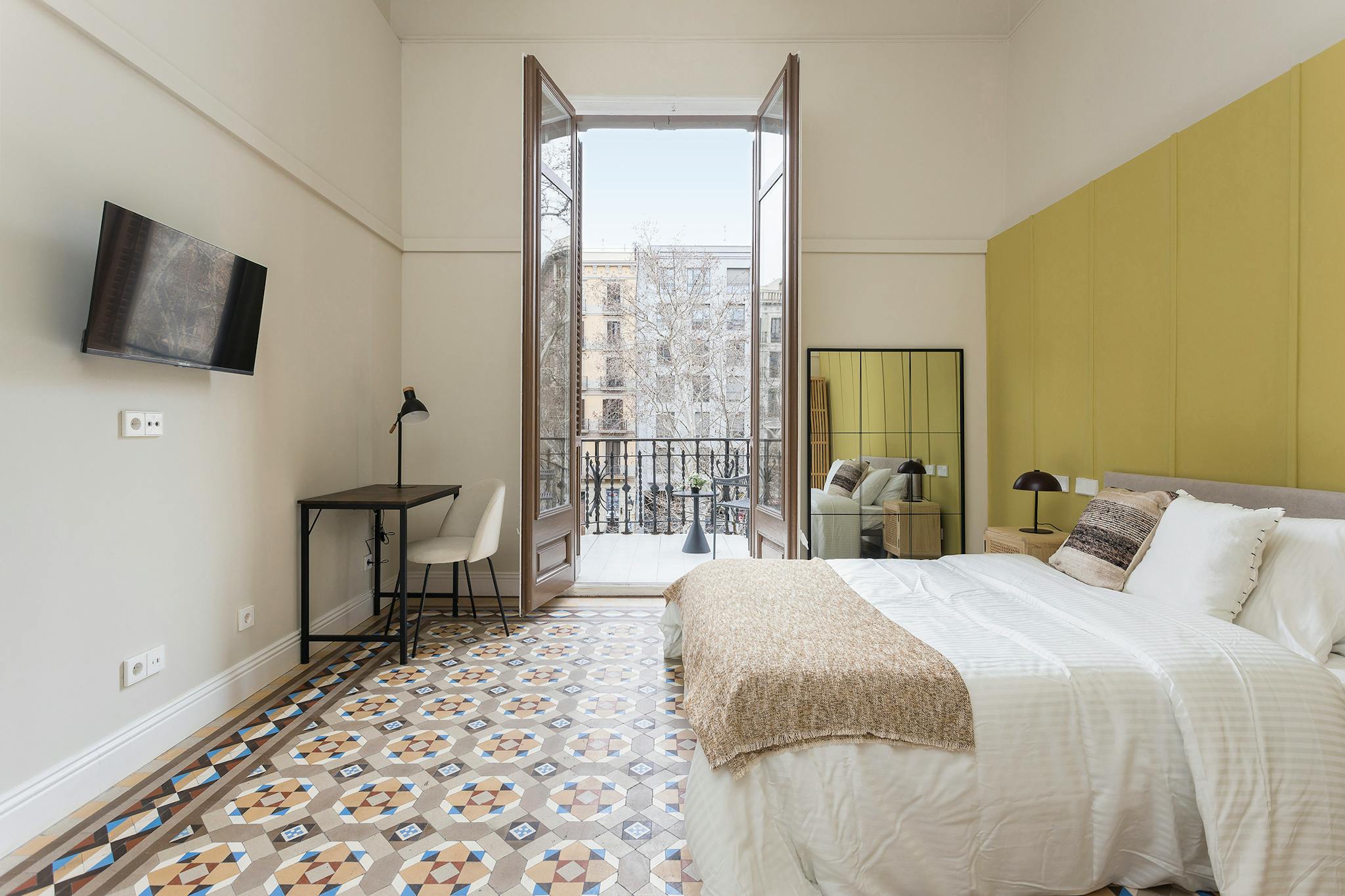 Gran Via de les Corts Catalanes, Barcelona preview