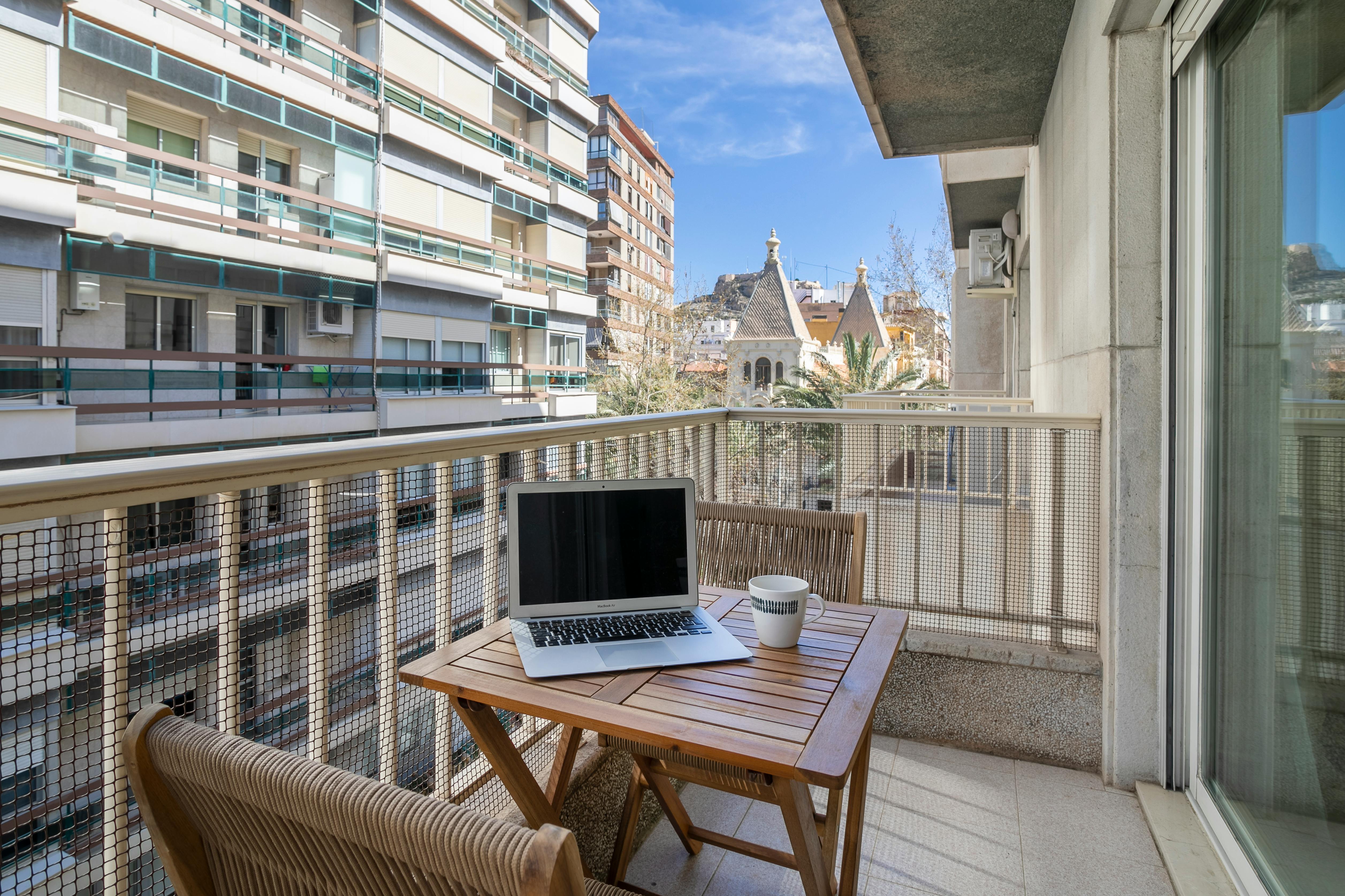 Apartment Alicante (Alacant), 1 bed, 18m² — photo 6