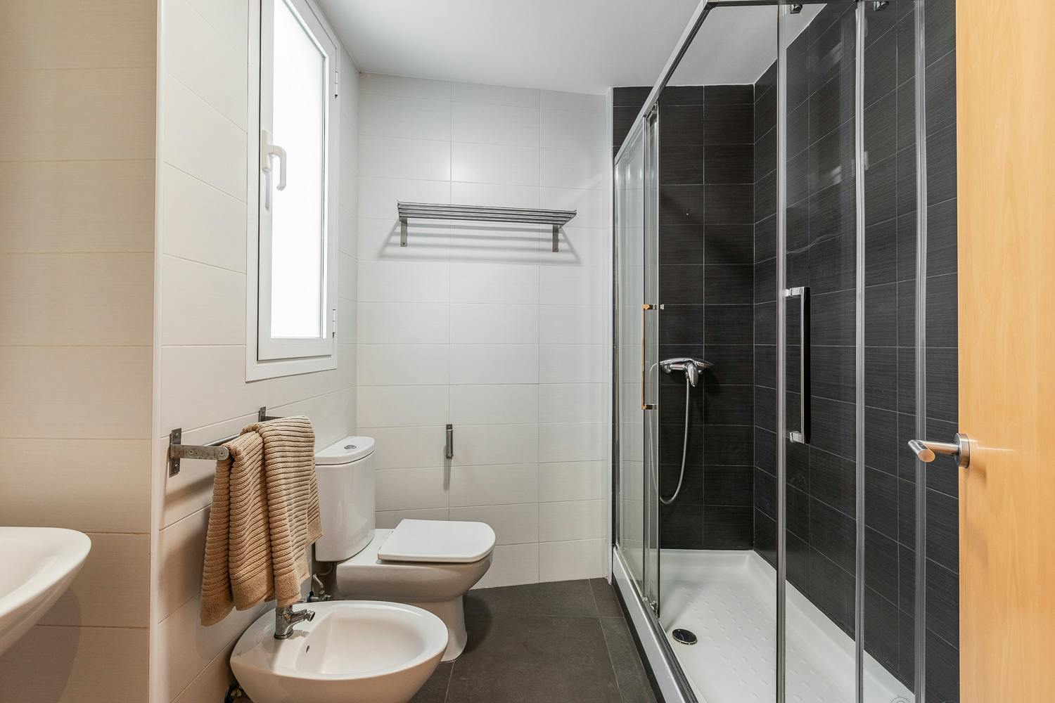 Apartment Valencia, 1 bed, 10m² — photo 9