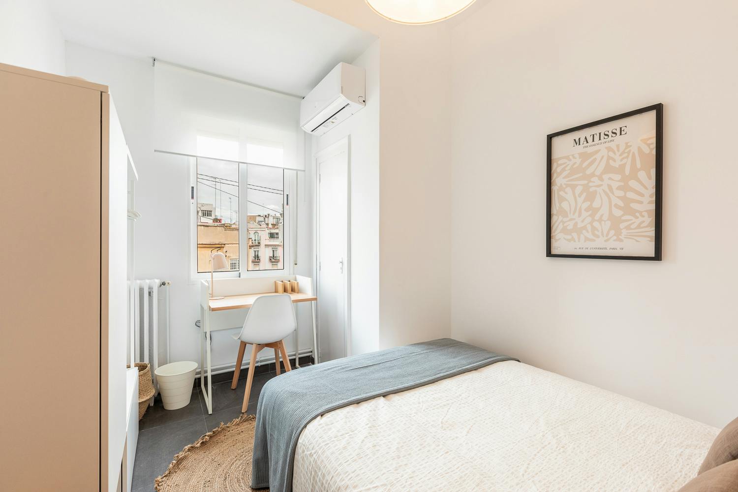 Private room for rent for €575 per month in Valencia, Carrer del General Prim