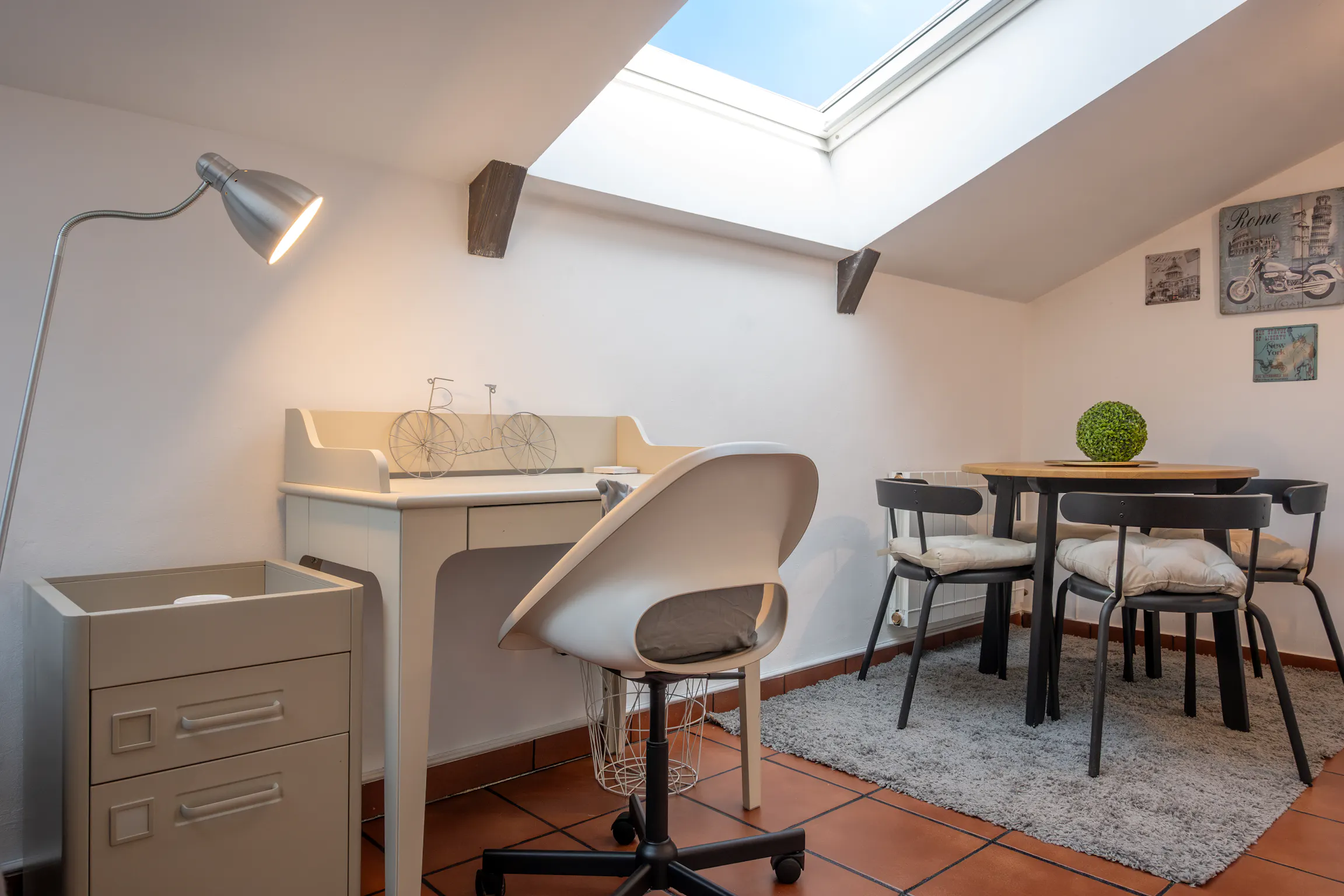 1-Bedroom Apartment in Calle Mayor, Madrid (1595742) ROOM 2