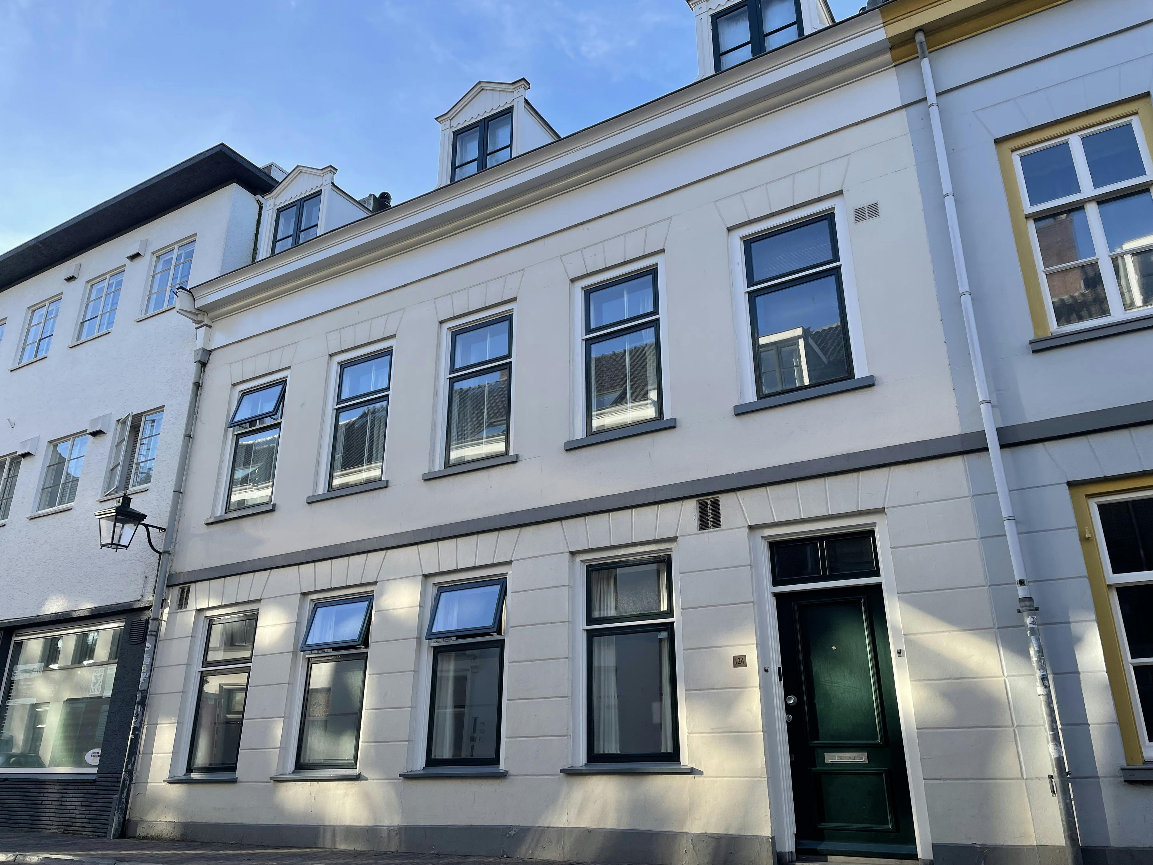 Huis te huur voor € 3.600 per maand in Utrecht, Wijde Begijnestraat