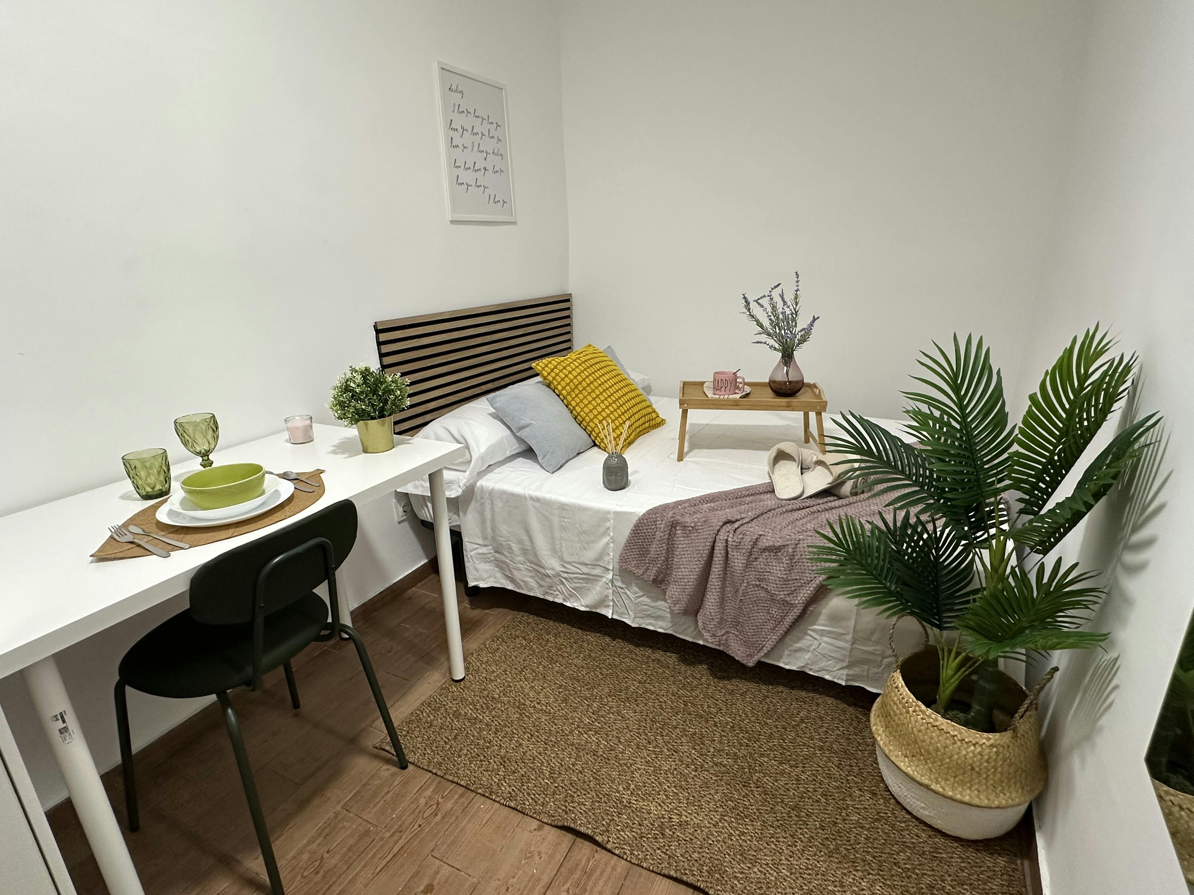 Calle del Ave María, Madrid preview