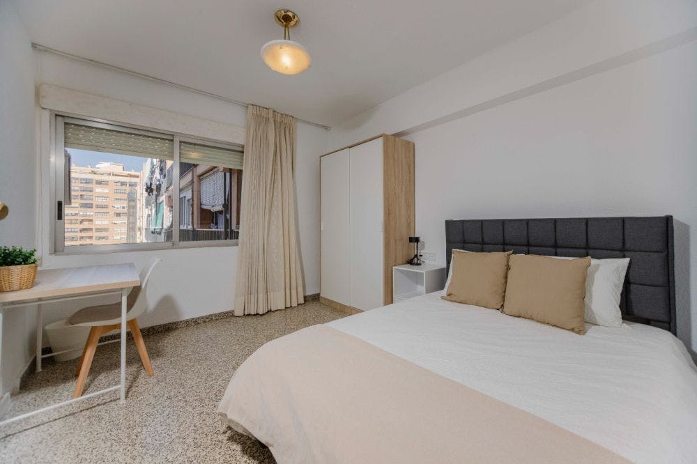 Carrer del Monestir de Poblet, Valencia Valencia