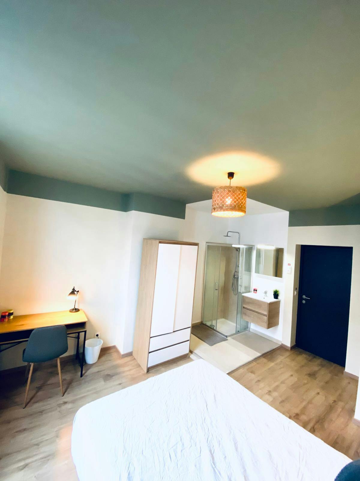 Apartment Saint-Gilles, 1 bed, 10.5m² — photo 3