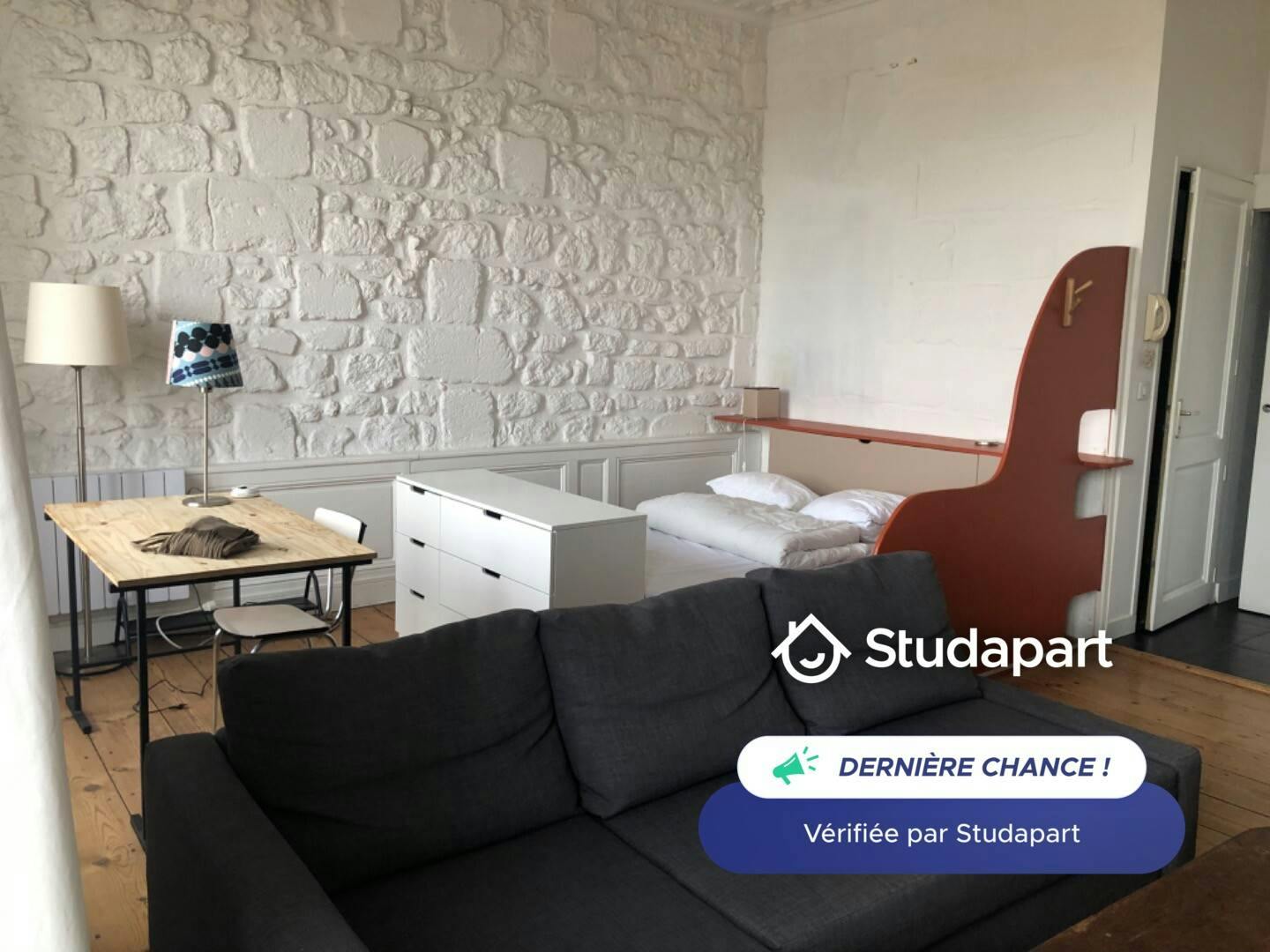 Apartment for rent for €840 per month in Bordeaux, Quai des Salinières
