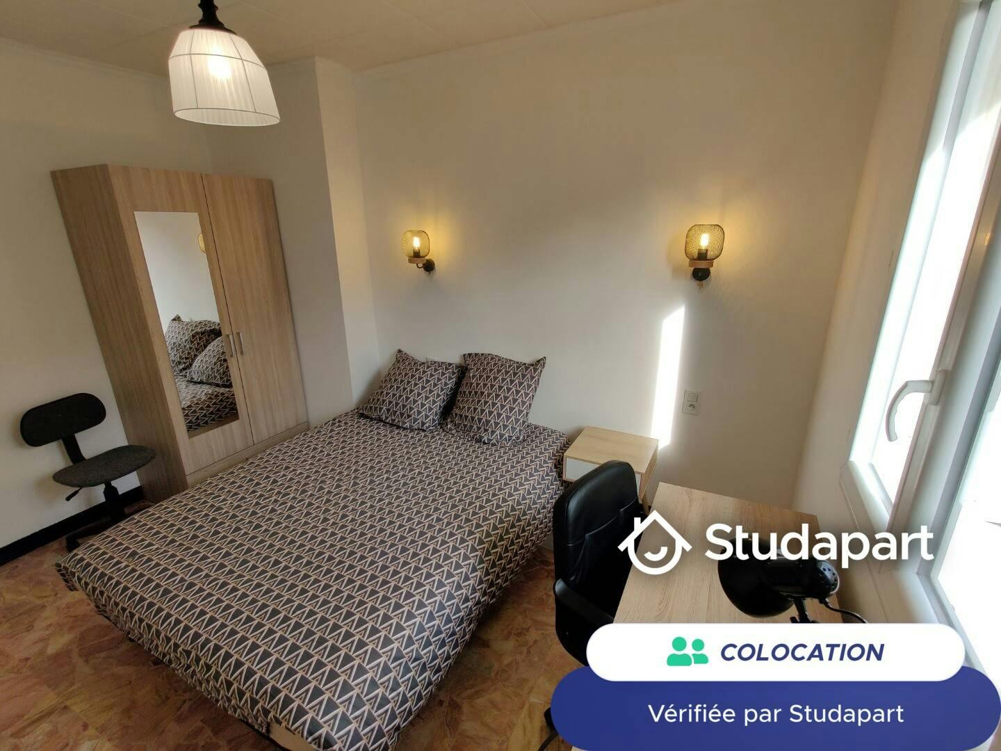 Cameră privată de închiriat pentru 390 EUR pe lună în Perpignan, Rue de la Guyenne