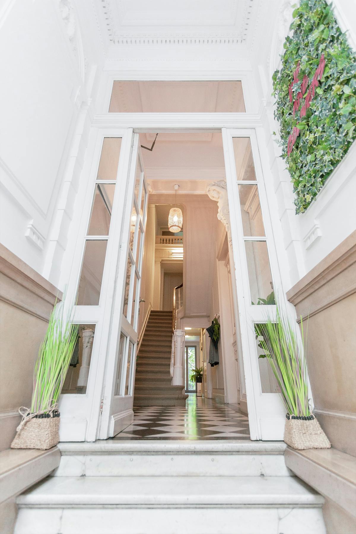 preview gallery tile