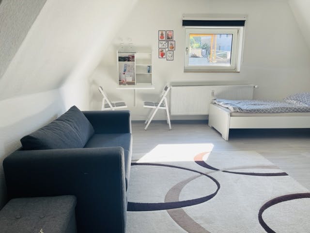 Studio for rent for €1,000 per month in Heidenheim an der Brenz, Ziegelstraße
